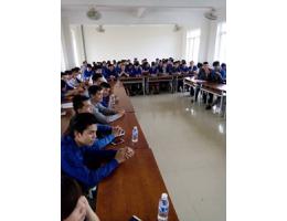 Sinh hoạt chủ điểm tháng 5, thắm tình hữu nghị Việt - Lào
